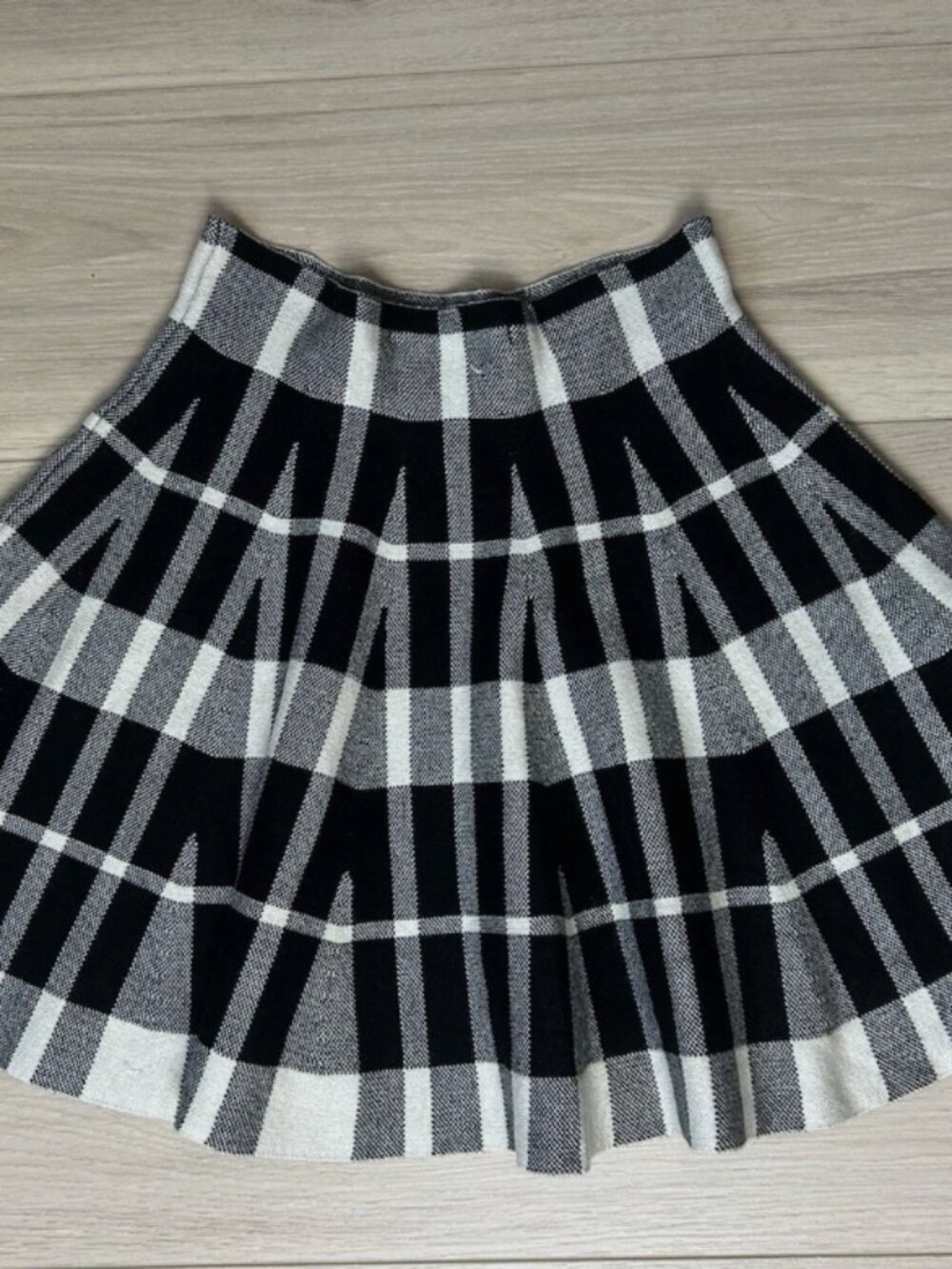 Hesperus Plaid Skirt Size S/M